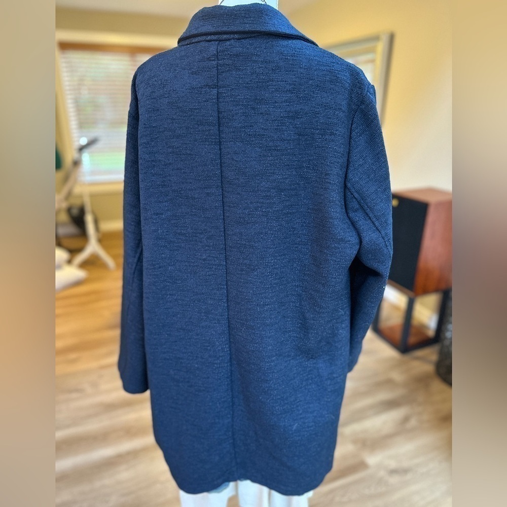 Old Navy oversized Navy Women's lightweight boucle textured Coat - Picture 3 of 7